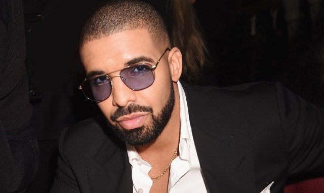 Drake SHADES Kanye West on Stage