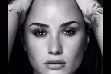 Demi Lovato – Tell Me You Love Me