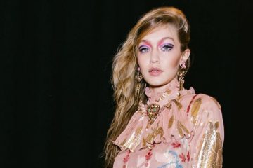 Gigi & Bella Hadid Walk In Anna Sui’s Fall 2018 Show