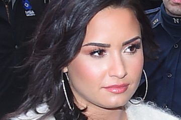 Fans worried as Demi Lovato RELAPSES!