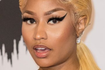 Nicki Minaj fat shamed & slammed for forgetting Lyrics