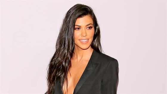 Kim, Khloe & Scott send Birthday wishes to Kourtney Kardashian!